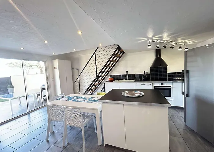 Méditerranéenne 5 Pièces, 8 Pers, Terrasse, Jardin, Parking - Fr-1-226-559 Sainte-Maxime